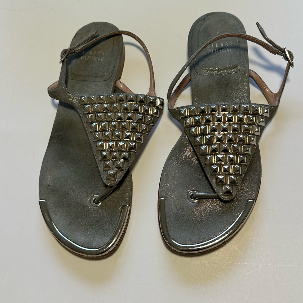 Stuart Weitzman Pyramids Thong Sandal 8 M Black Leather  Pre Owned - Picture 2 of 7